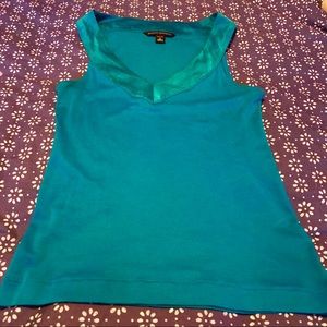 Sleeveless blue Banana Republic Top